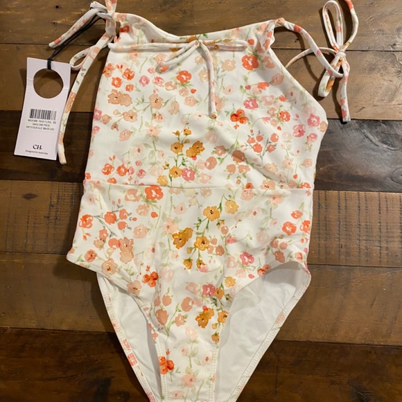 Charlie Holiday Oahu One-Piece Swimsuit in Pansy Floral - Picture 7 of 7